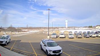 Weather camera view of Calcium Primary School.