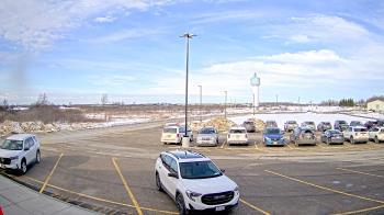 Weather camera view of Calcium Primary School.