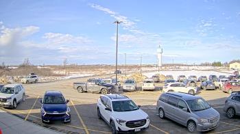 Weather camera view of Calcium Primary School.