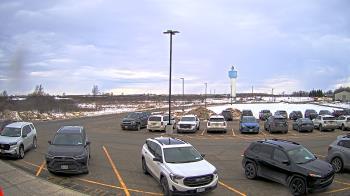 Weather camera view of Calcium Primary School.