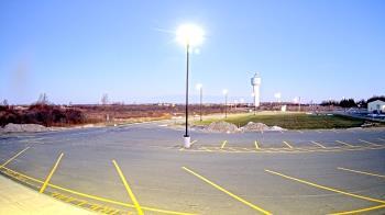 Weather camera view of Calcium Primary School.