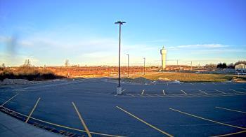 Weather camera view of Calcium Primary School.