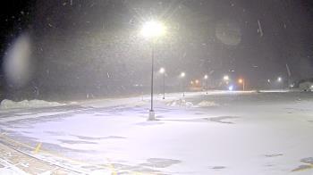 Weather camera view of Calcium Primary School.