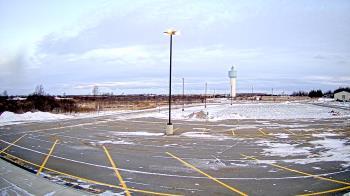 Weather camera view of Calcium Primary School.