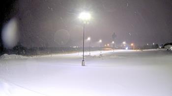 Weather camera view of Calcium Primary School.