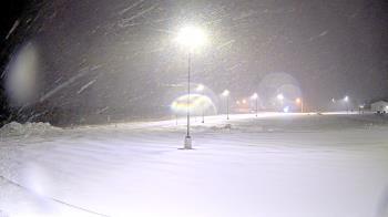 Weather camera view of Calcium Primary School.