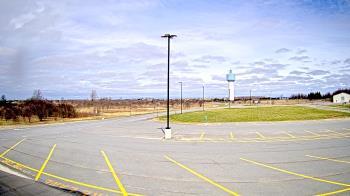 Weather camera view of Calcium Primary School.