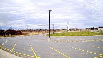 Weather camera view of Calcium Primary School.
