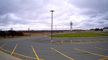 Weather camera view of Calcium Primary School.