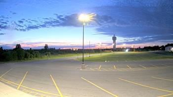 Weather camera view of Calcium Primary School.