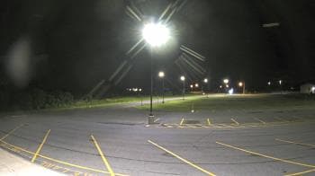 Weather camera view of Calcium Primary School.
