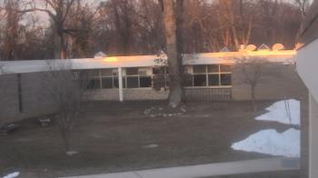 Weather camera view of Cold Spring Harbor HS.