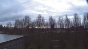 Weather camera view of Hayes Freedom HS.