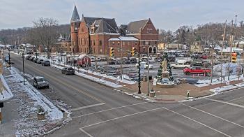 Weather camera view of City of Connersville.