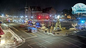 Weather camera view of City of Connersville.
