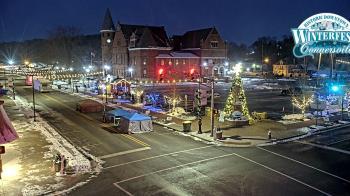 Weather camera view of City of Connersville.