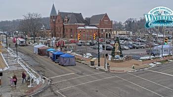 Weather camera view of City of Connersville.
