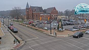 Weather camera view of City of Connersville.