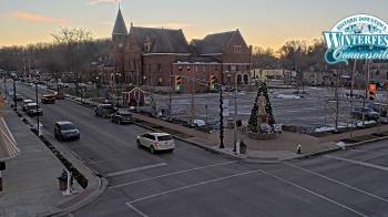 Weather camera view of City of Connersville.