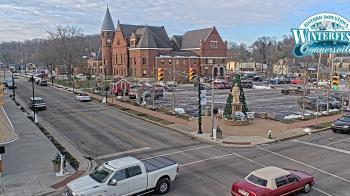 Weather camera view of City of Connersville.
