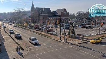 Weather camera view of City of Connersville.