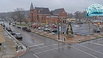 Weather camera view of City of Connersville.