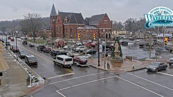Weather camera view of City of Connersville.