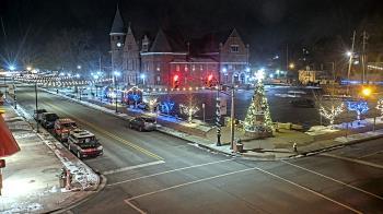 Weather camera view of City of Connersville.