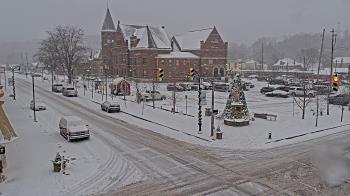 Weather camera view of City of Connersville.
