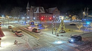Weather camera view of City of Connersville.