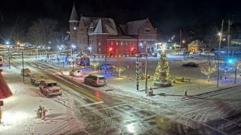 Weather camera view of City of Connersville.