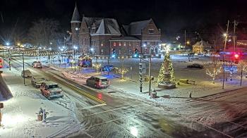 Weather camera view of City of Connersville.