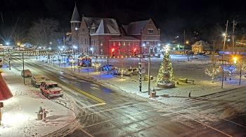Weather camera view of City of Connersville.