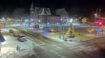 Weather camera view of City of Connersville.