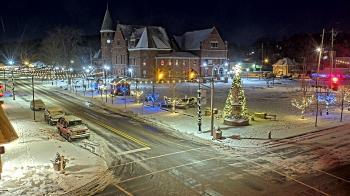 Weather camera view of City of Connersville.