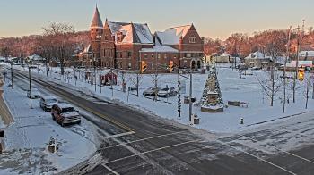 Weather camera view of City of Connersville.