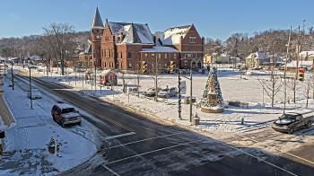 Weather camera view of City of Connersville.