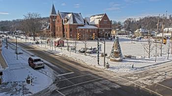 Weather camera view of City of Connersville.
