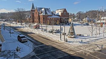 Weather camera view of City of Connersville.
