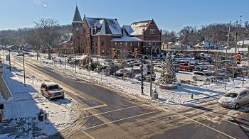Weather camera view of City of Connersville.