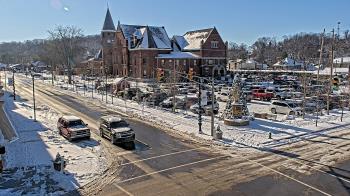 Weather camera view of City of Connersville.