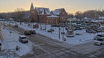 Weather camera view of City of Connersville.