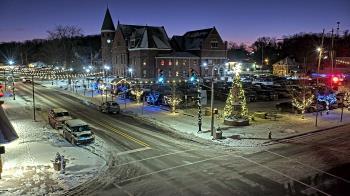 Weather camera view of City of Connersville.