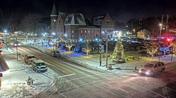 Weather camera view of City of Connersville.