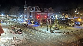Weather camera view of City of Connersville.