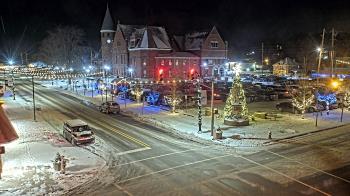 Weather camera view of City of Connersville.