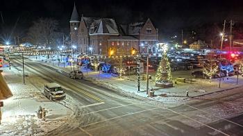 Weather camera view of City of Connersville.