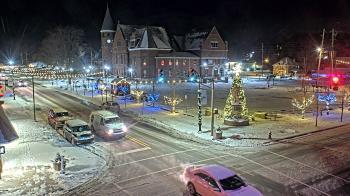 Weather camera view of City of Connersville.