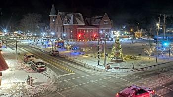 Weather camera view of City of Connersville.