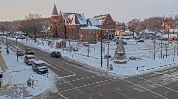 Weather camera view of City of Connersville.